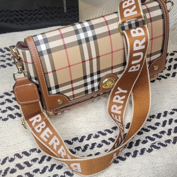 Bag - Picture 2 of 12